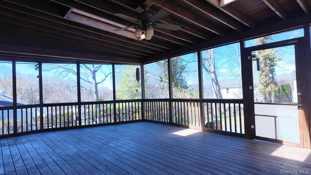 40 Greenvale Circle, White Plains, NY 10607