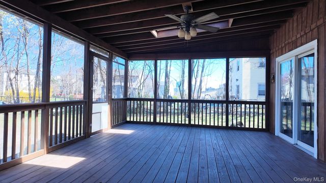 40 Greenvale Circle, White Plains, NY 10607