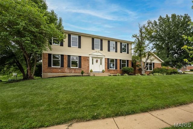 357 Cooperstown Drive, Chesterfield, MO 63017