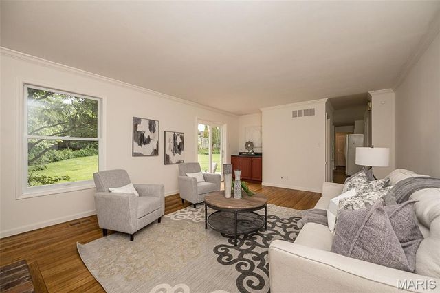 357 Cooperstown Drive, Chesterfield, MO 63017