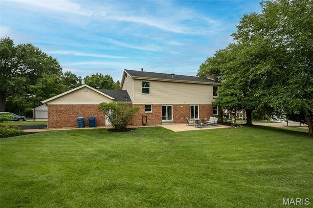 357 Cooperstown Drive, Chesterfield, MO 63017