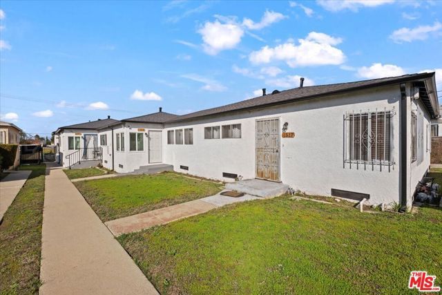 1525 W 105th Street, Los Angeles, CA 90047