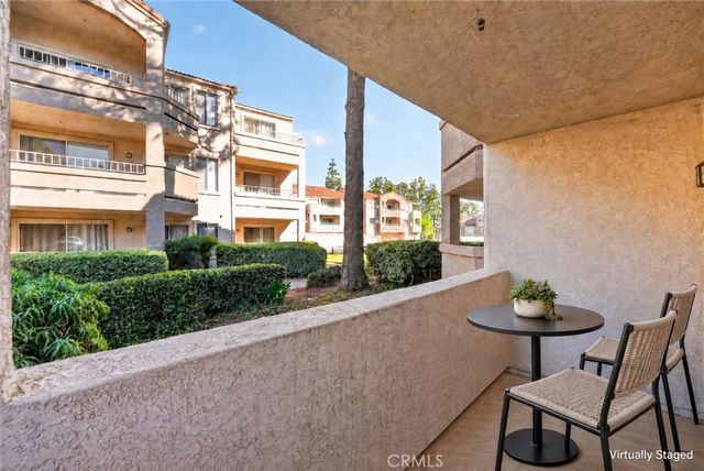 1010 La Terraza Circle 101, Corona, CA 92879