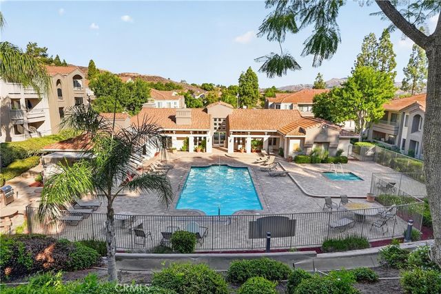 1010 La Terraza Circle 101, Corona, CA 92879