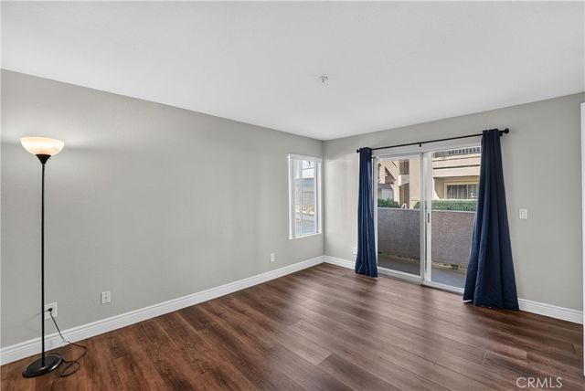 1010 La Terraza Circle 101, Corona, CA 92879