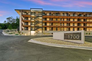 1700 N Manhattan Avenue # 213, Manhattan, KS 66502