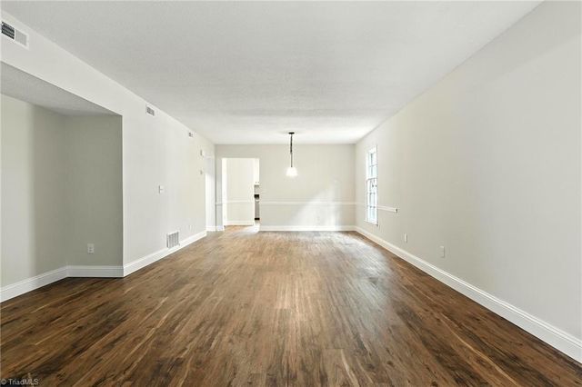 3969 Valley Court A, Winston-salem, NC 27106