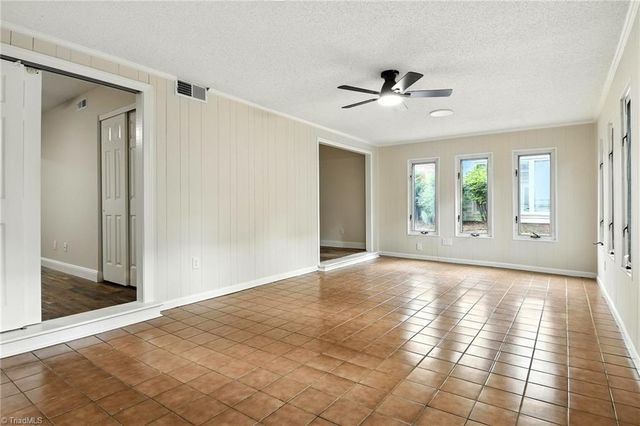 3969 Valley Court A, Winston-salem, NC 27106