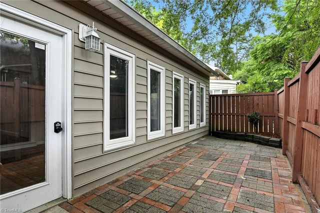 3969 Valley Court A, Winston-salem, NC 27106
