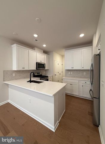 1209 PARKER BLVD, Princeton Junction, NJ 08550