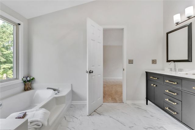 116 Yorkshire Court, Easley, SC 29642