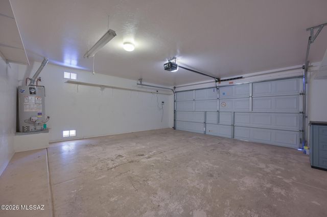 2468 E Stone Stable Drive, Tucson, AZ 85737