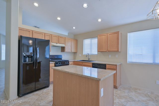 2468 E Stone Stable Drive, Tucson, AZ 85737