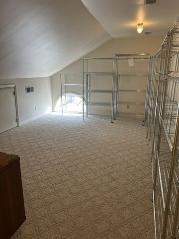 320 E Franklin St Apt 12, Gallatin, TN 37066