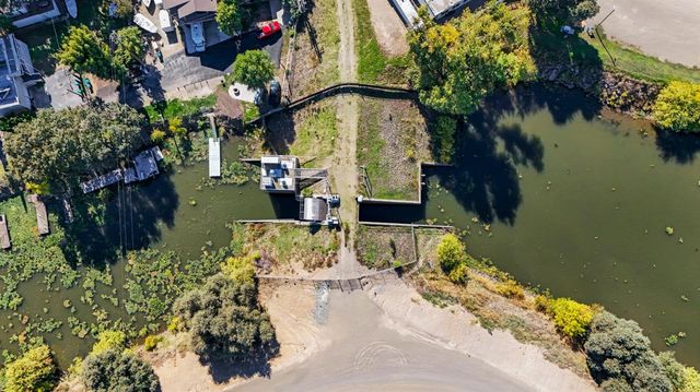 825 Wetherbee Ave, Manteca, CA 95337