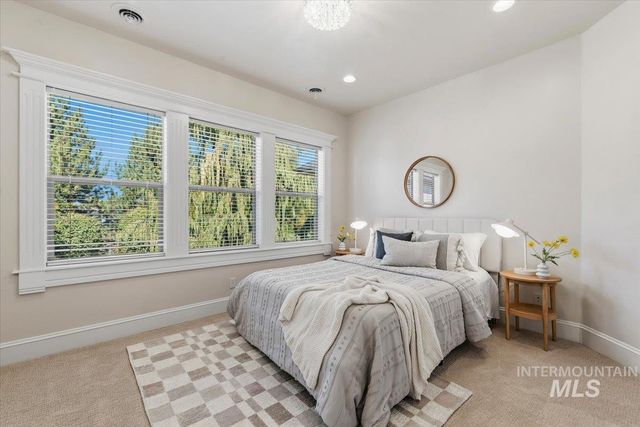 2217 W Preston St., Eagle, ID 83616