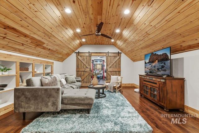 2217 W Preston St., Eagle, ID 83616