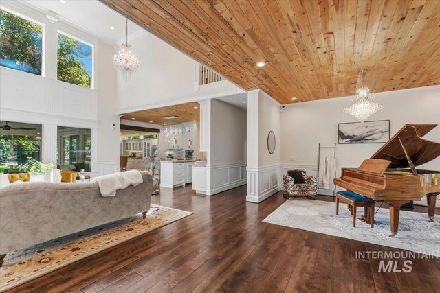 2217 W Preston St., Eagle, ID 83616