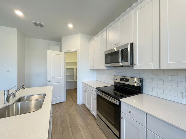 510 Macdonald Way, Fate, TX 75189