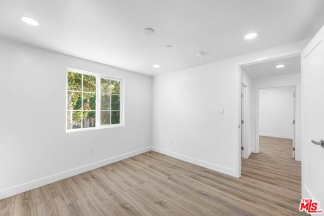 498 E 52nd Street, Long Beach, CA 90805