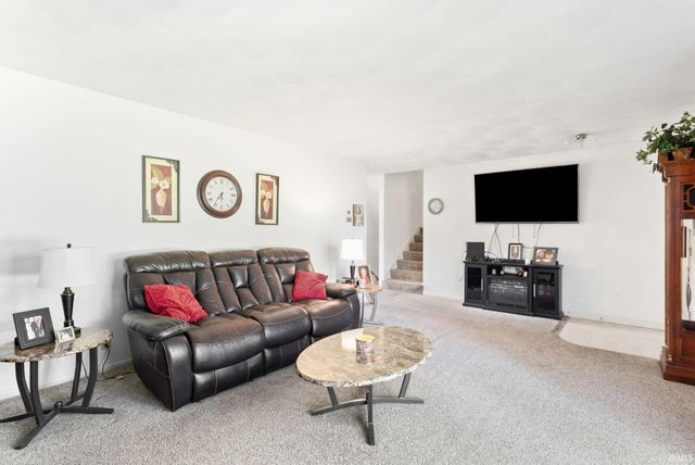 30508 County Road 22, Elkhart, IN 46517