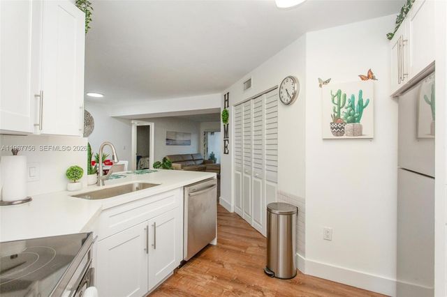 6292 NW 186th St 107, Hialeah, FL 33015