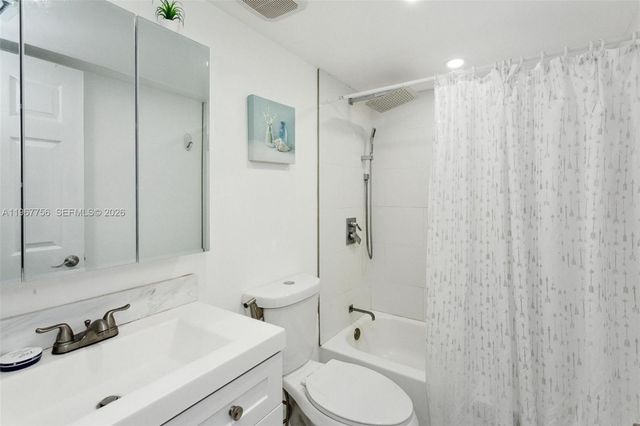 6292 NW 186th St 107, Hialeah, FL 33015