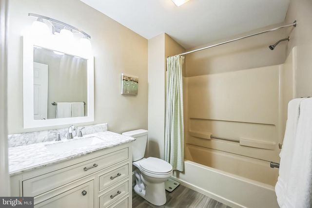 35 TARRAGON CT, West Deptford, NJ 08086