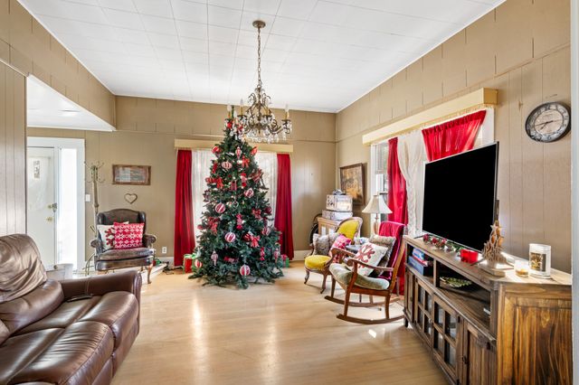 308 Race Street, Baird, TX 79504