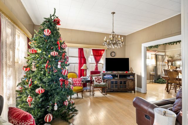 308 Race Street, Baird, TX 79504