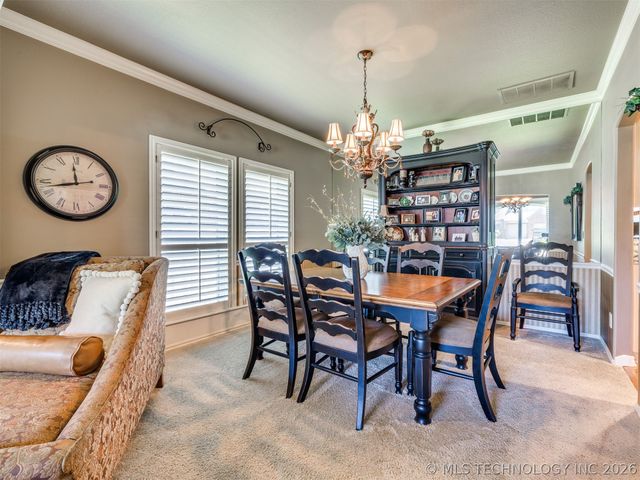 8335 S 70th East Avenue E, Tulsa, OK 74133