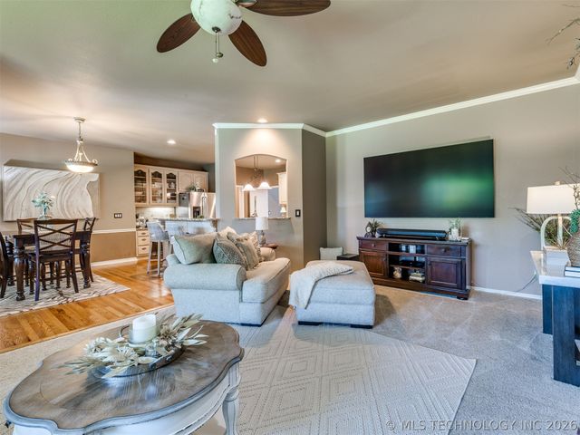 8335 S 70th East Avenue E, Tulsa, OK 74133