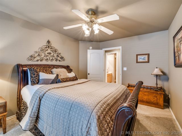 8335 S 70th East Avenue E, Tulsa, OK 74133