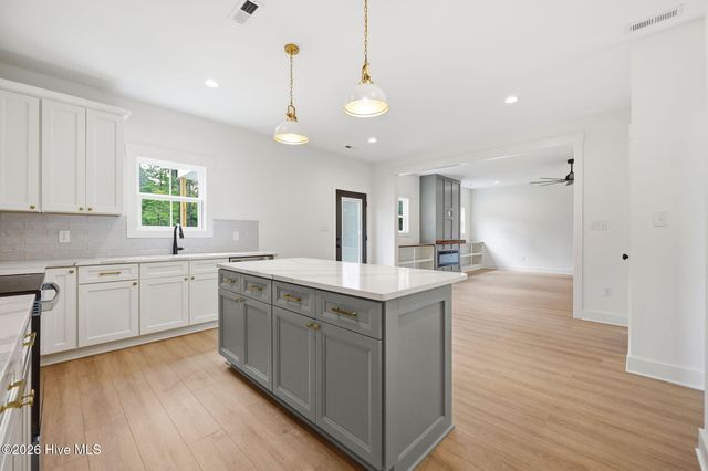 525 Barnes Landing Drive, Four Oaks, NC 27524