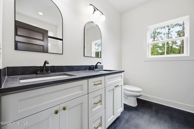 525 Barnes Landing Drive, Four Oaks, NC 27524