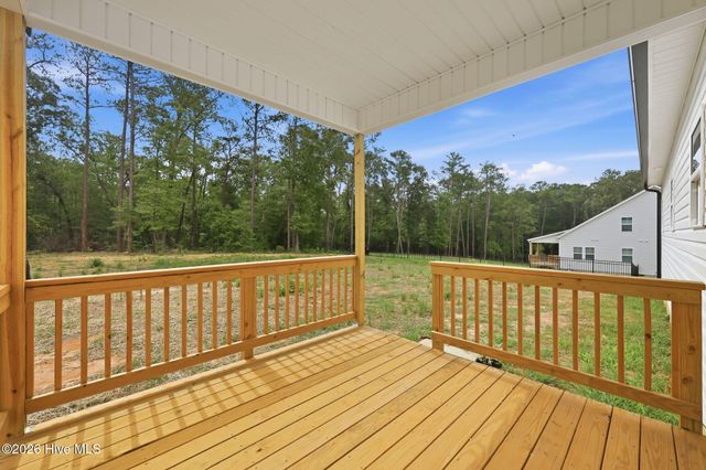 525 Barnes Landing Drive, Four Oaks, NC 27524