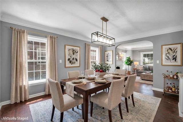 16809 Scottsdale Boulevard, Shaker Heights, OH 44120