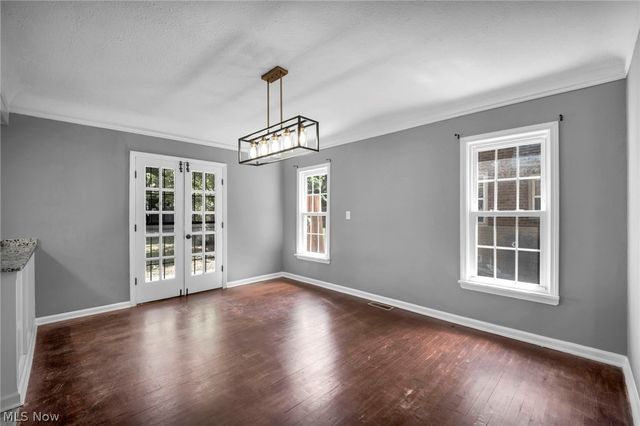 16809 Scottsdale Boulevard, Shaker Heights, OH 44120