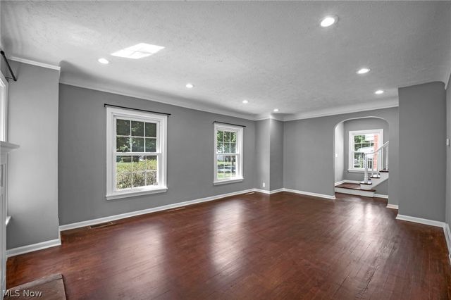 16809 Scottsdale Boulevard, Shaker Heights, OH 44120