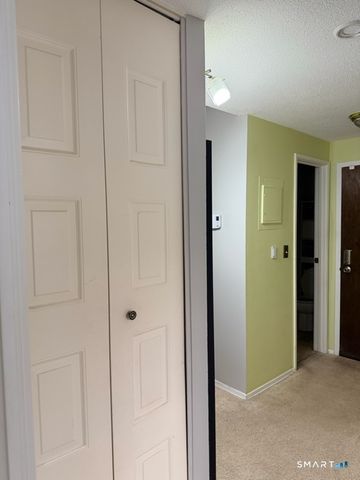 227 Burgundy Hill Lane 227, Middletown, CT 06457