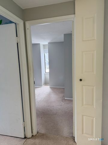 227 Burgundy Hill Lane 227, Middletown, CT 06457