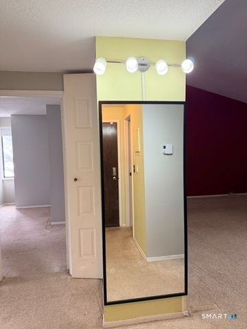 227 Burgundy Hill Lane 227, Middletown, CT 06457