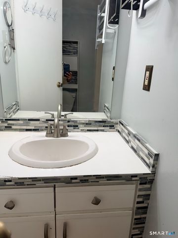 227 Burgundy Hill Lane 227, Middletown, CT 06457