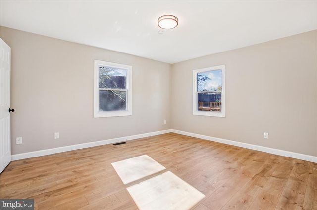 9075 ANDROMEDA DR, Burke, VA 22015