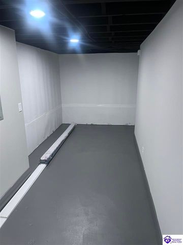 1057 Robin Road, Radcliff, KY 40160