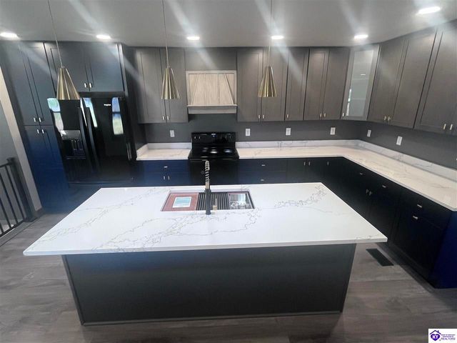 1057 Robin Road, Radcliff, KY 40160