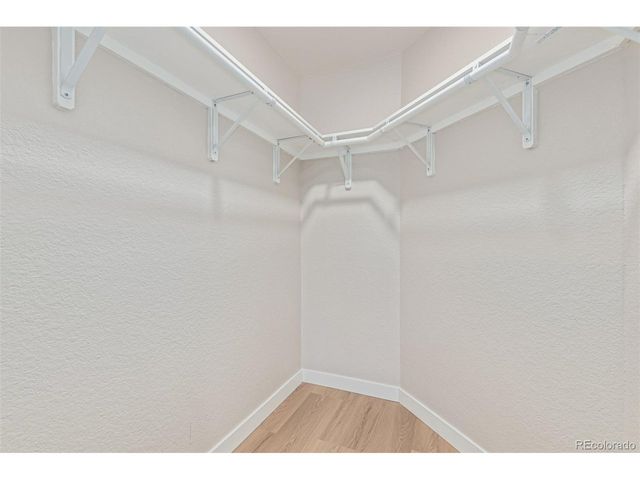 1011 Yeager Dr, Longmont, CO 80501