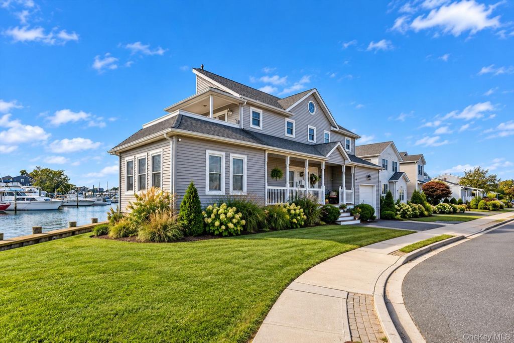268 Gordon Place, Freeport, NY 11520 — photo 3