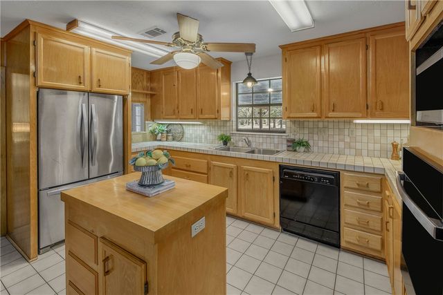 5891 Koppe Bridge Road, College Station, TX 77845