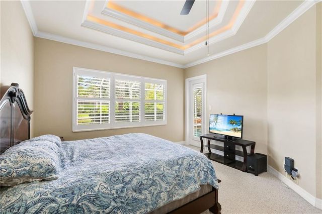 3917 Fabienne CT, Naples, FL 34109